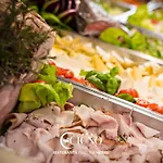 Hotel Ristorante Cigno - And