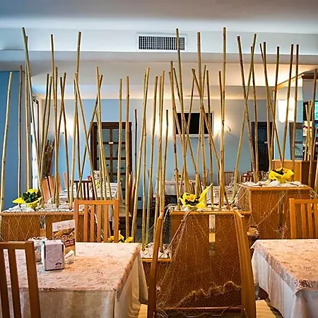 Ristorante Cigno - And فندق لاتيسانا