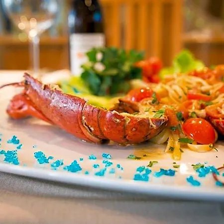 فندق Ristorante Cigno - And 3*
