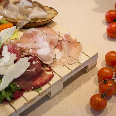 Ristorante Cigno - And لاتيسانا