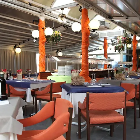 Ristorante Cigno - And Hotel 3*